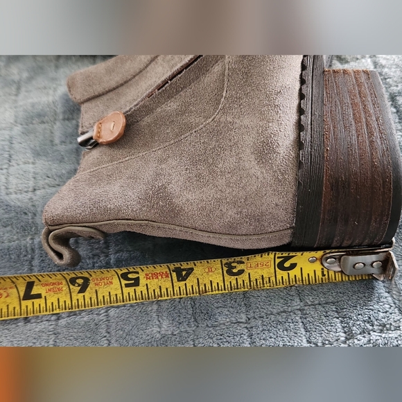 NEW NWOT Kenneth Cole Gentle Souls Ankle Leather Size 6.5 Women's Boots - Picture 4 of 9